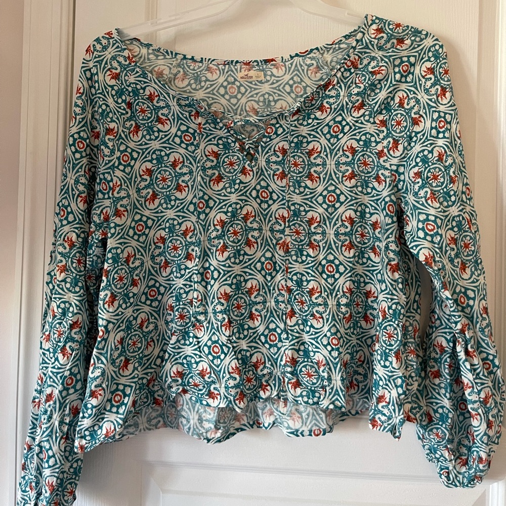 Large Hollister long sleeve t-shirt